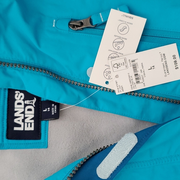 Girls size 14 (large) Lands' End Winter coat - Picture 3 of 10